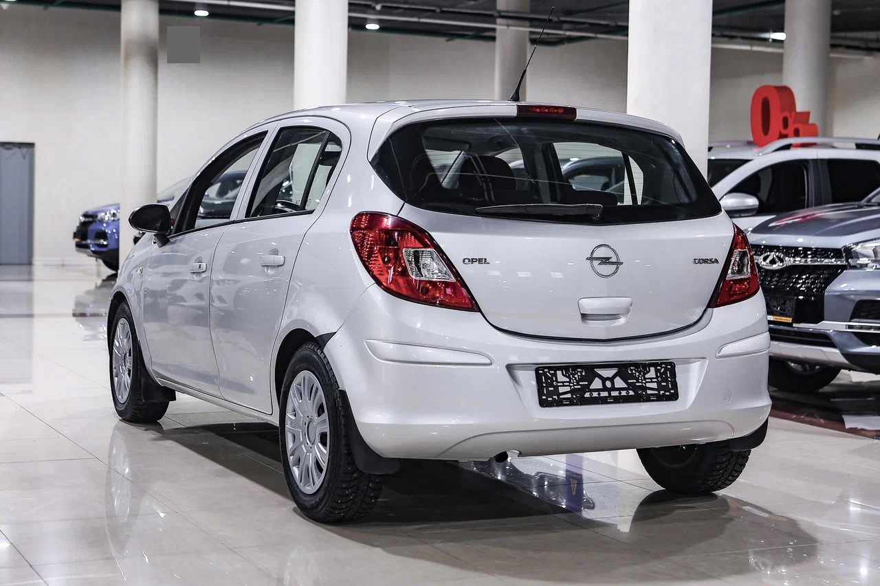 Купить Corsa с пробегом