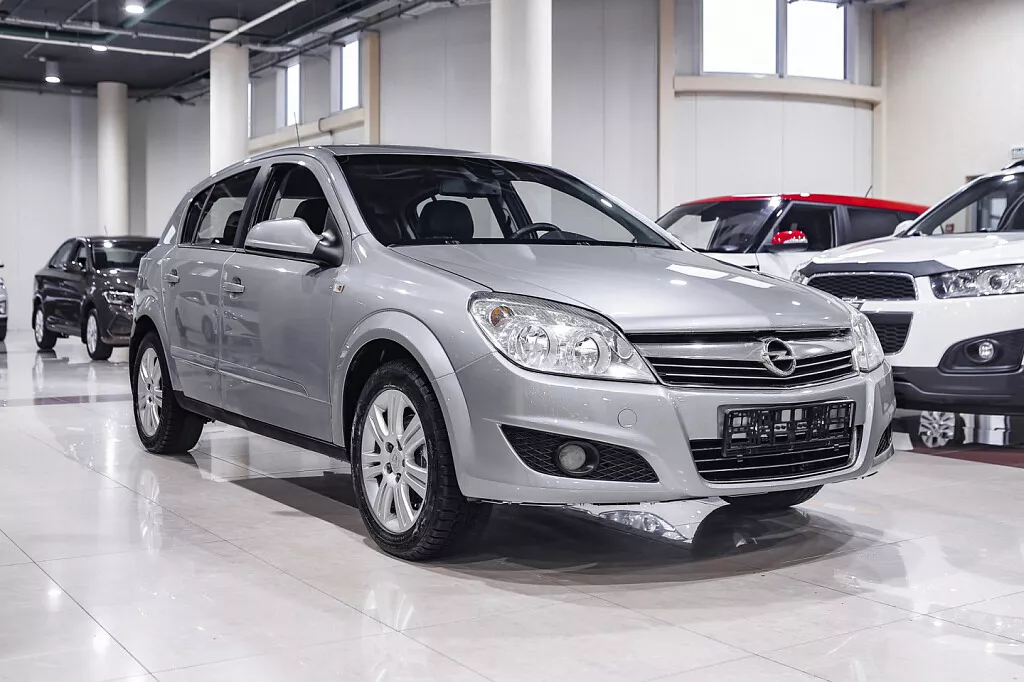 Купить Astra с пробегом